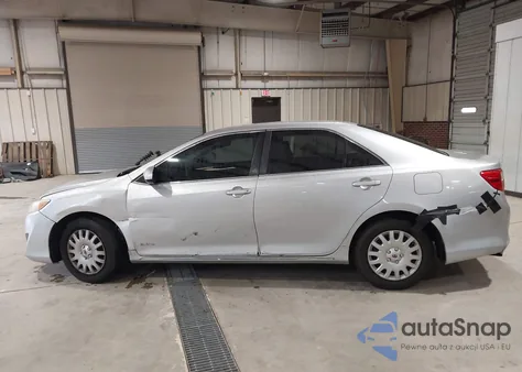 2012 Toyota Camry Le z USA, uszkodzony, nr VIN 4T1BF1FK1CU080262
